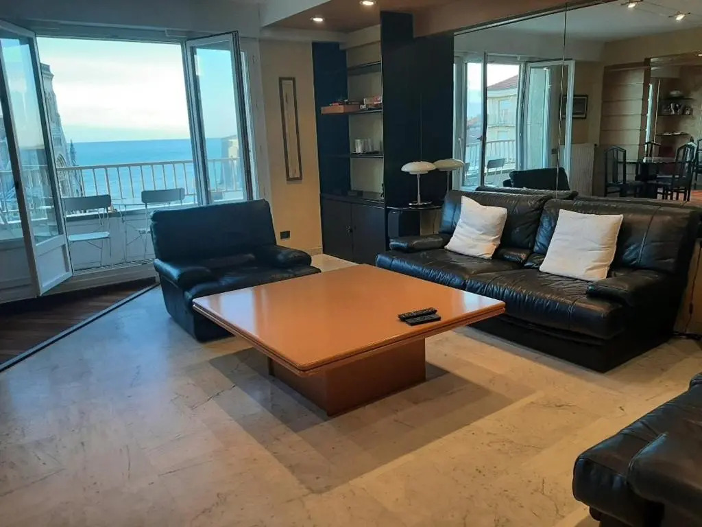 Appartement Biarritz, 3 pièces, 5 personnes - FR-1-239-597