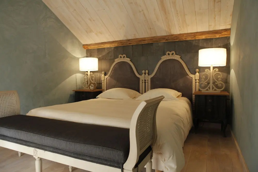 Lappart du chateau des Girards