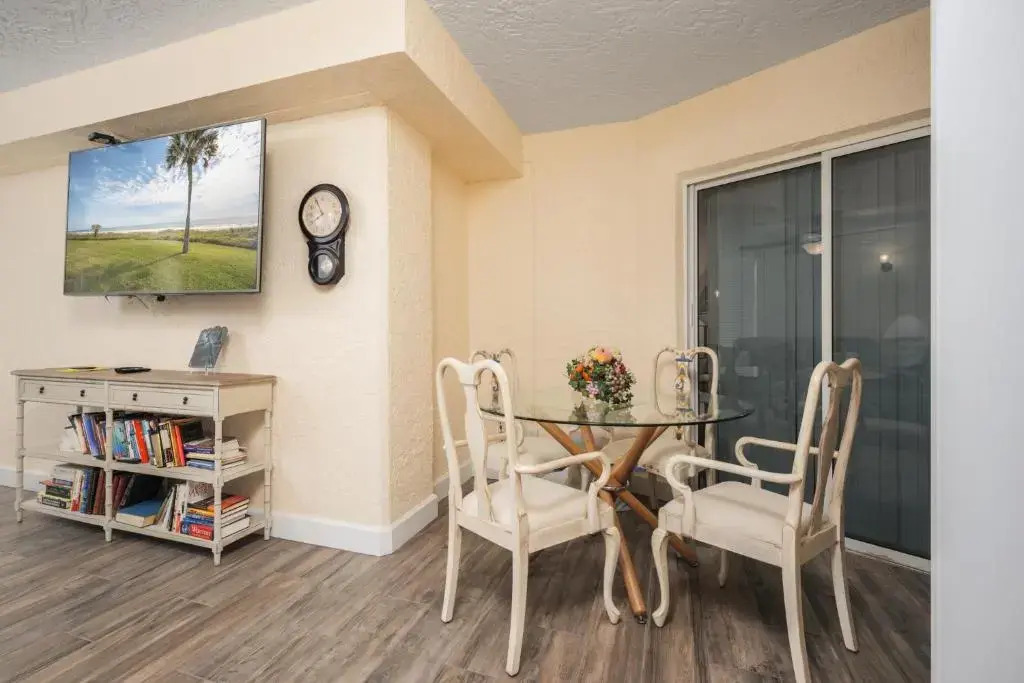 Ocean Towers 2102 by Distinctive Beach Rentals