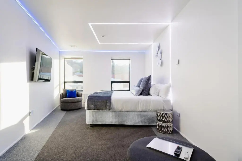Quarters B2- Luxurious Studio
