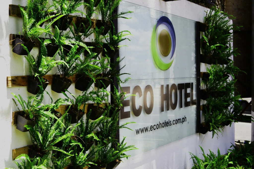 Cabins by Eco Hotels