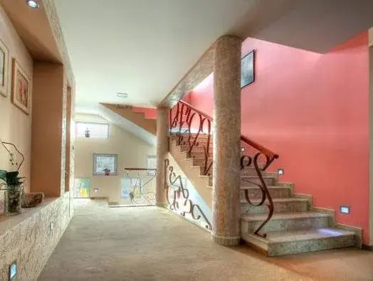 Family Hotel Mania