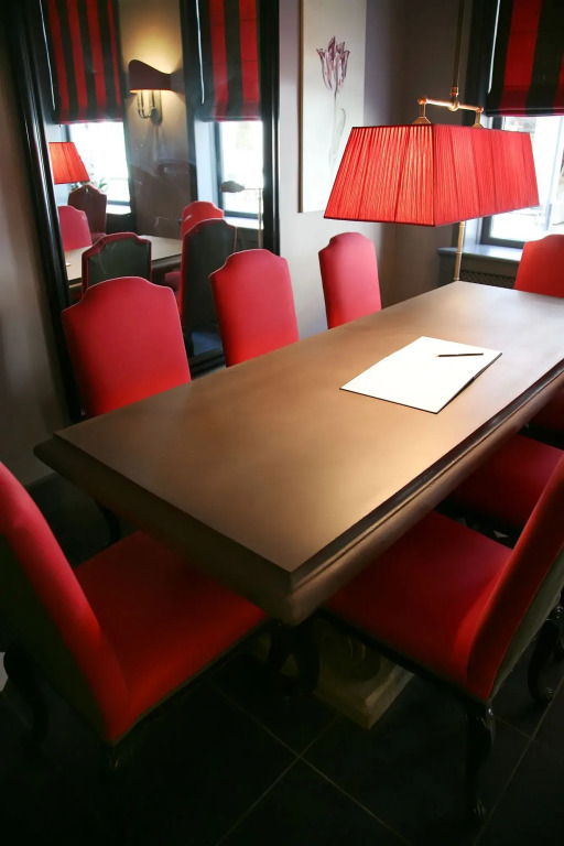 ARQ Paleis Hotel
