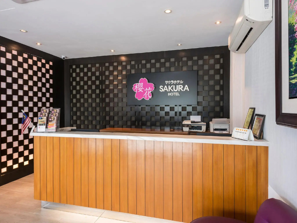ZEN Rooms Sakura Boutique Hotel