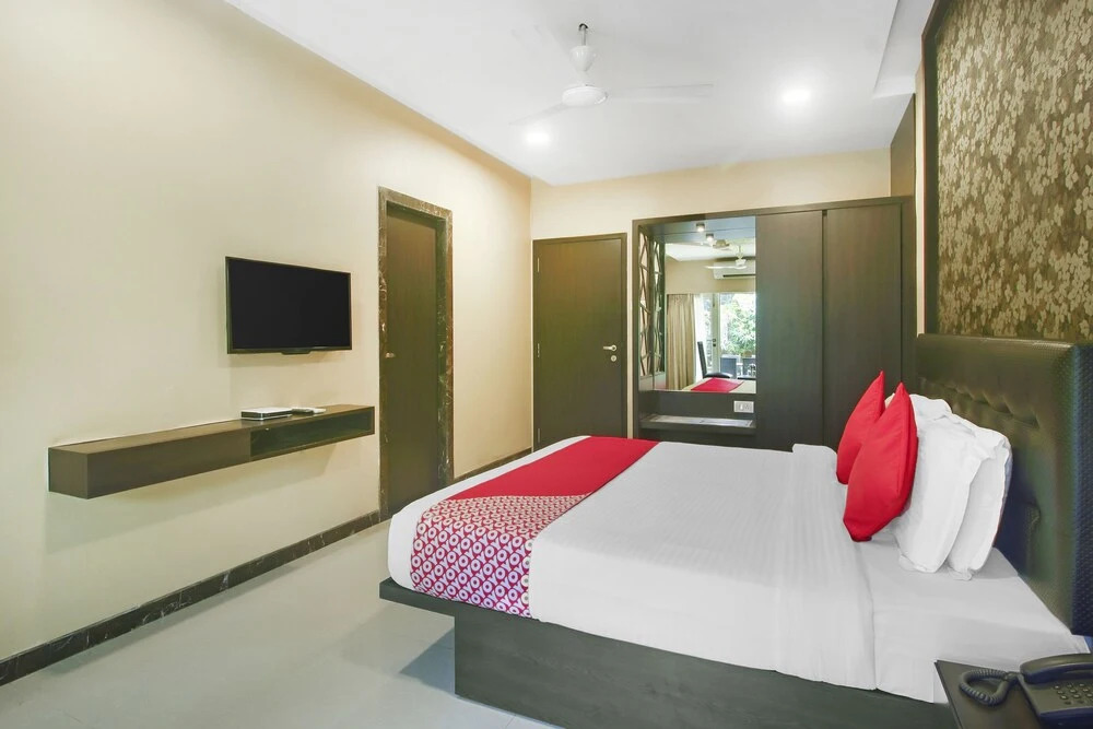 OYO 6800 Purohit Holiday Resort