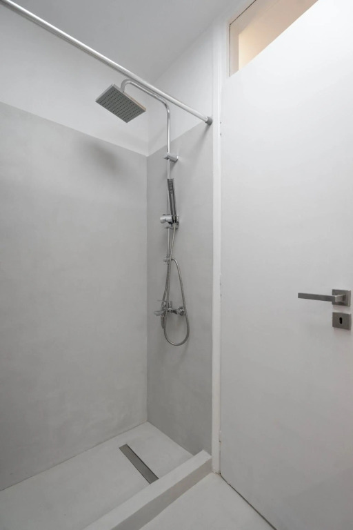 Lovely studio in Likavitos Hill