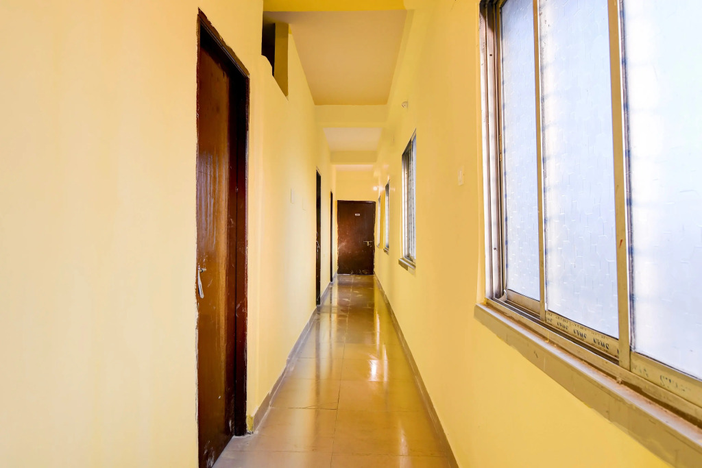 Fabhotel The Infinity