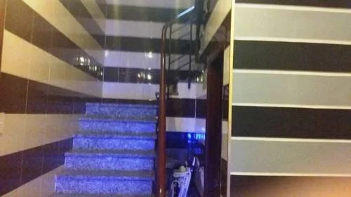 Khách Sạn Lê Ngân Phùng