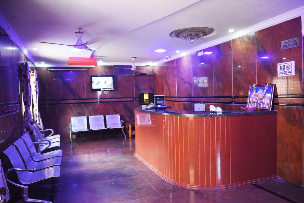 Hotel Govindh Heights