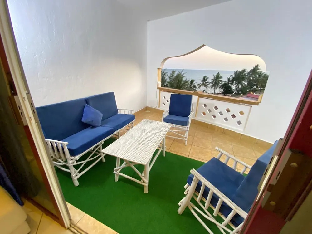 Mvuto Nzuri Beachfront Apartments