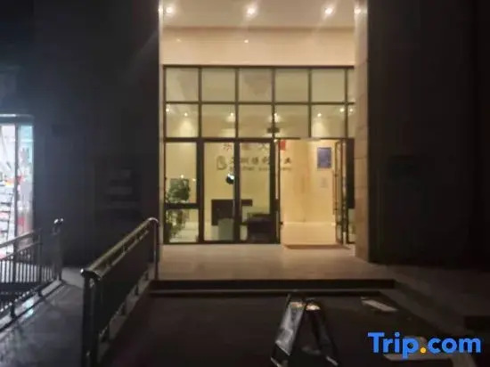 Huzhou Miyuejian B&B