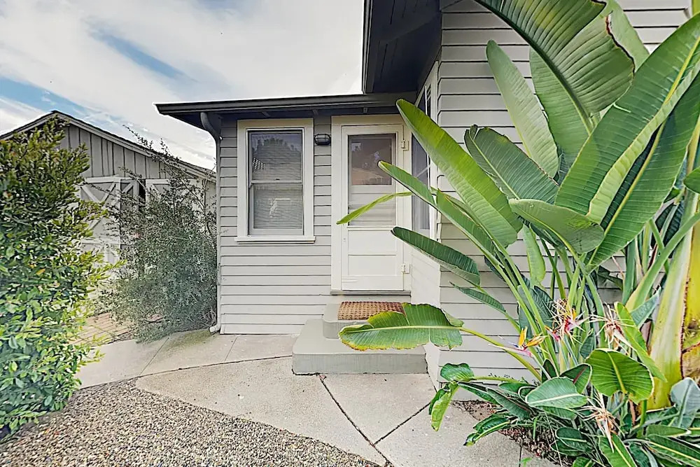 727 De La Vina Apartment 1 Bedroom 1 Bathroom Apts