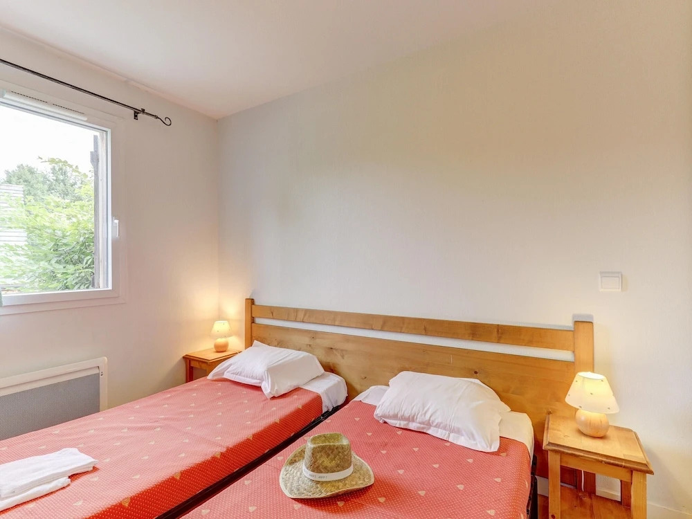 Cosy Apartment Near Egletons Town