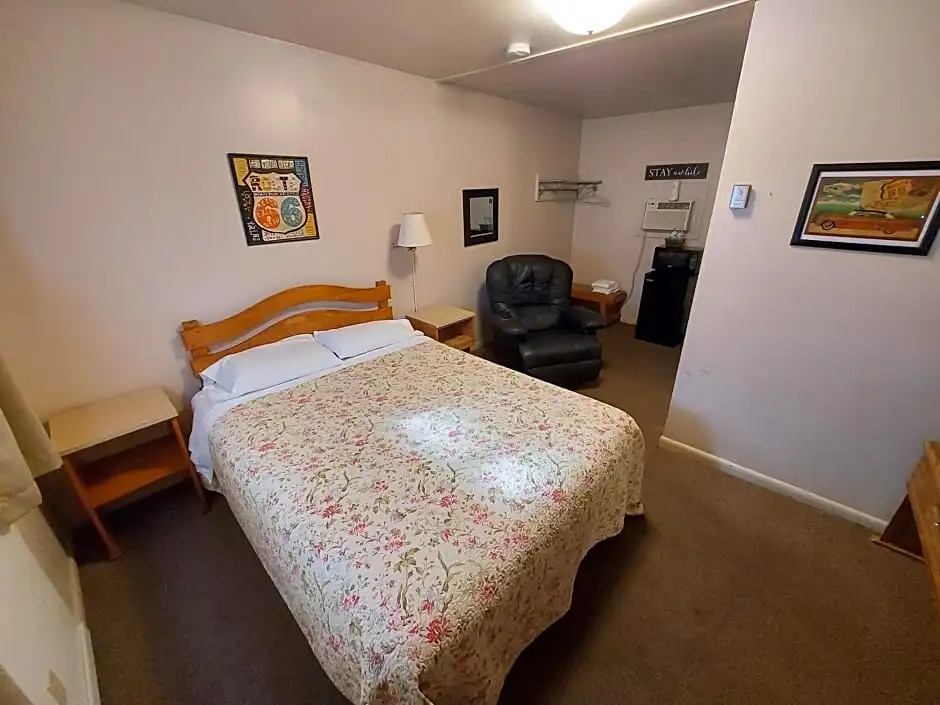 Cactus Inn