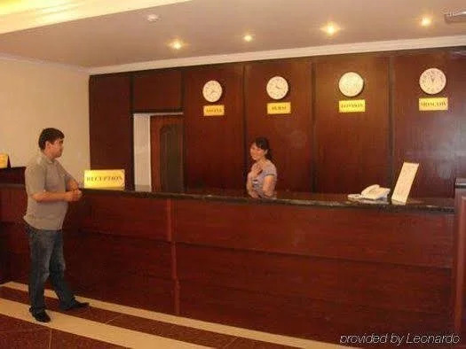 Azat Hotel