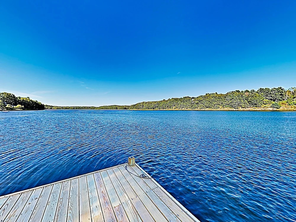 New Listing! Waterfront W/ Stunning Views 4 Bedroom Home