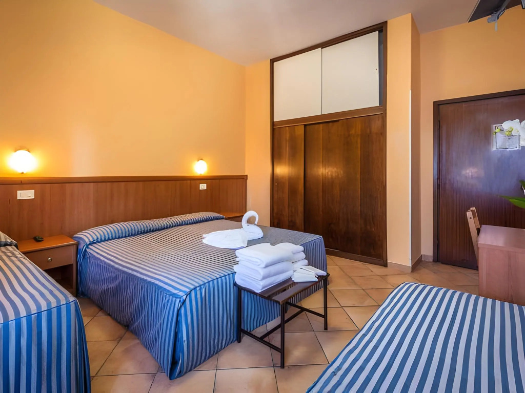 Hotel Real