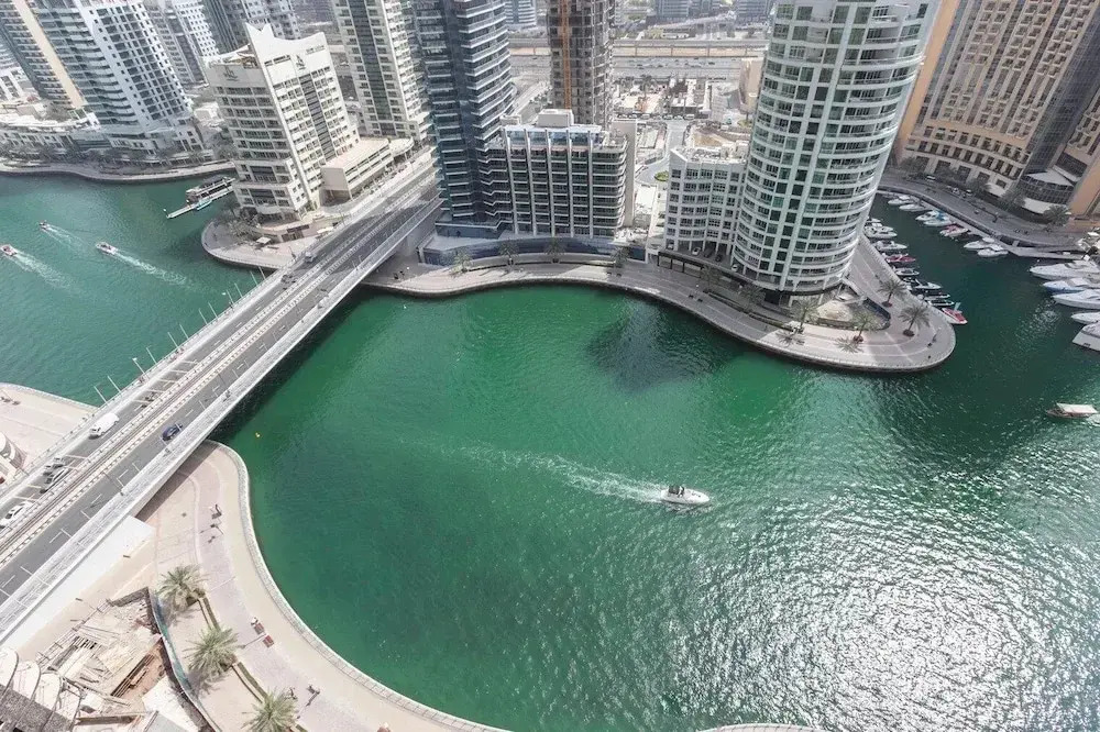 Charming 2-bed Apartment in Dubai