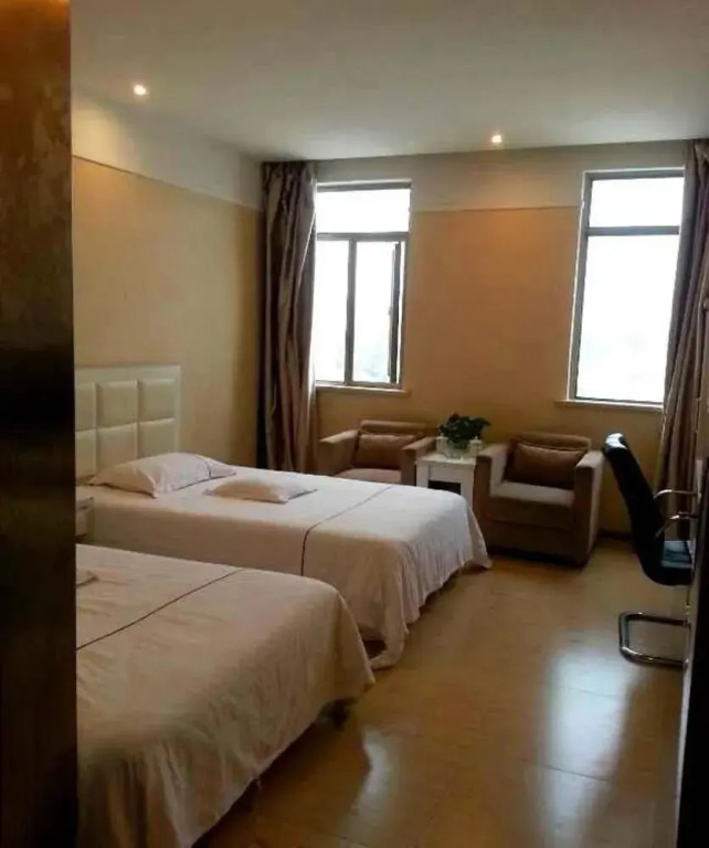 Bojin Business Holiday Hotel