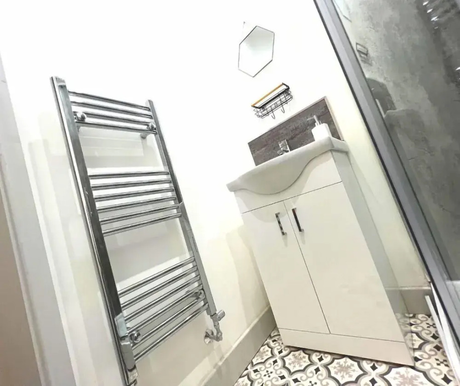 Darlington Suites by SA Stays
