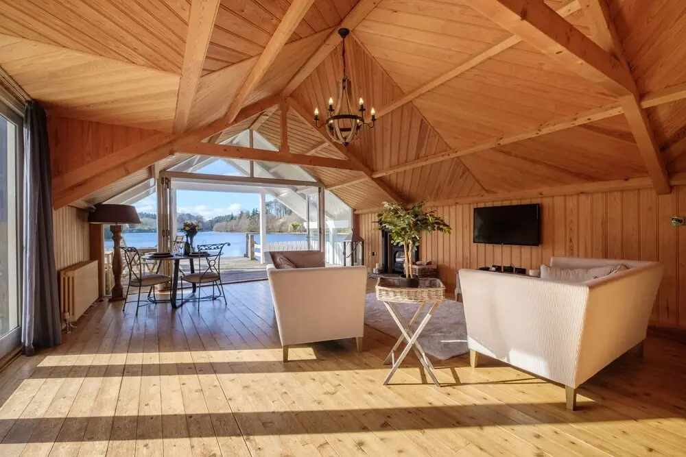 Lilymere Boat House