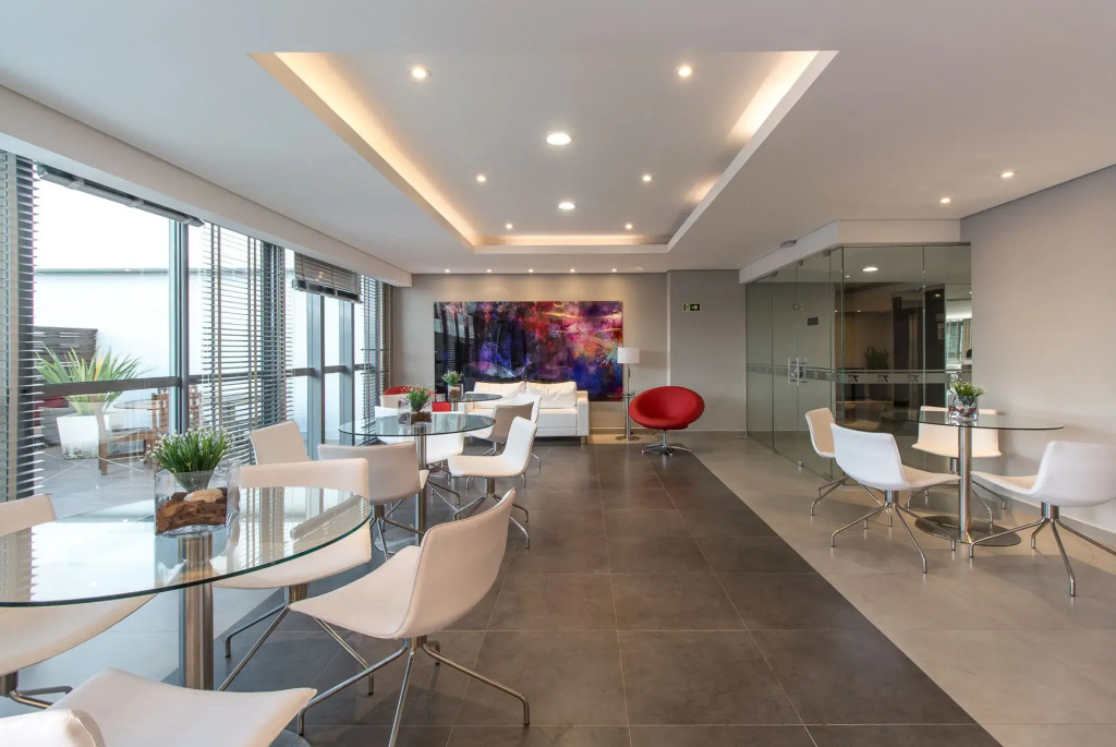 7th Avenue - Apartamentos UROOMS