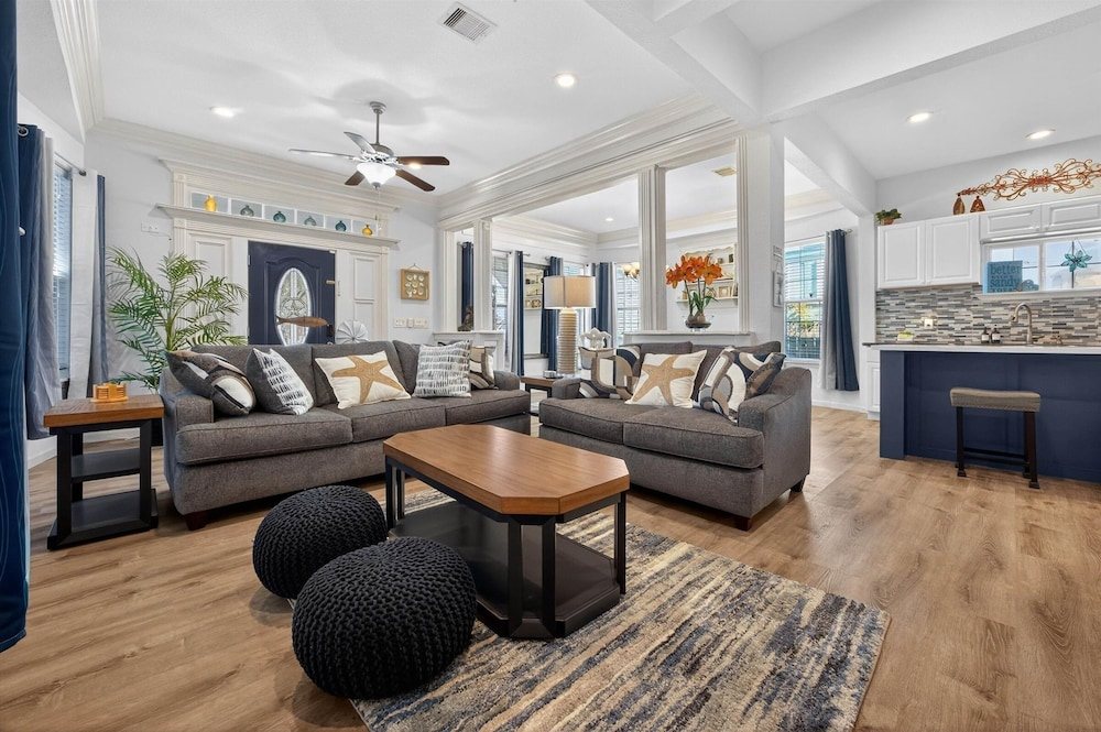 Seaglass Haven 2 Bedroom Home