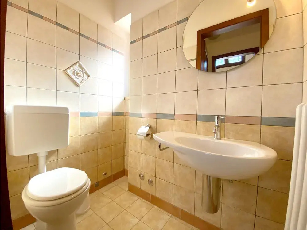 Comfortable House with Fenced Garden - Surano - Fireplace