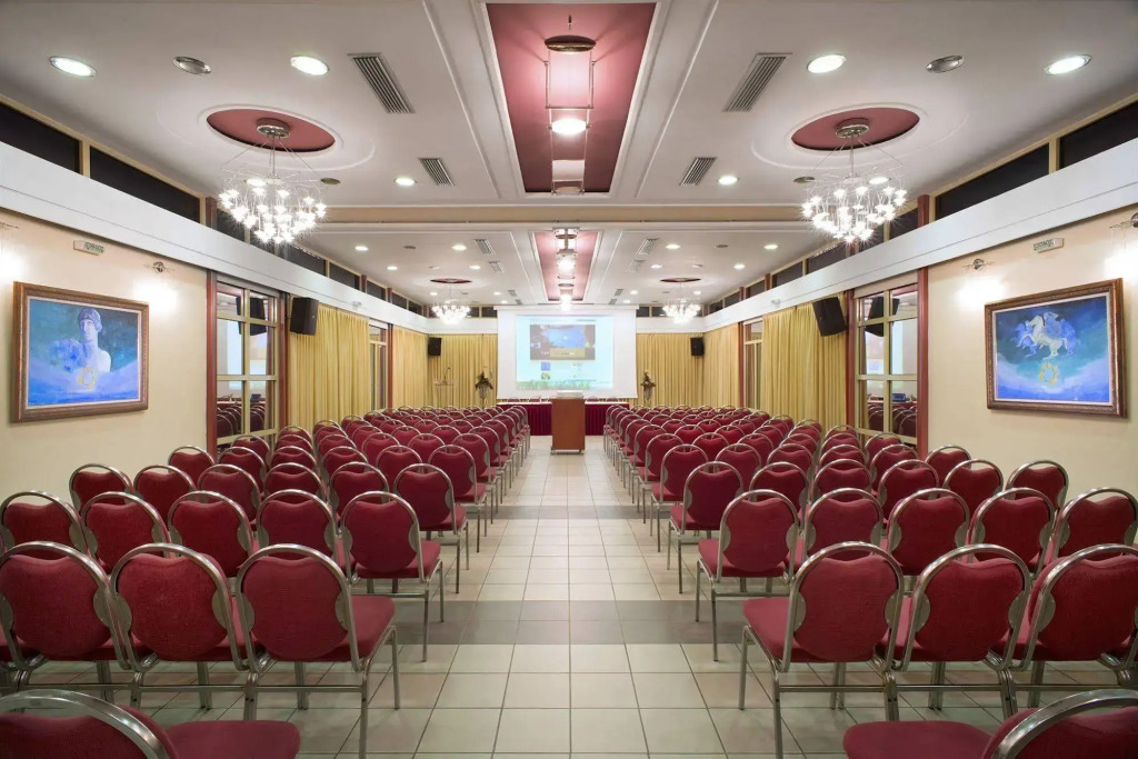 Angelika Pallas Hotel