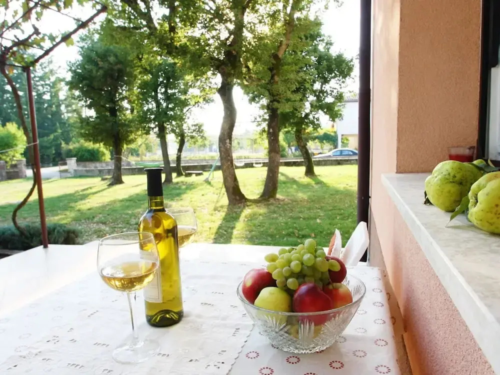 Nice Holiday House With Large Garden For 5 Persons Near Rovinj And Lim Bay