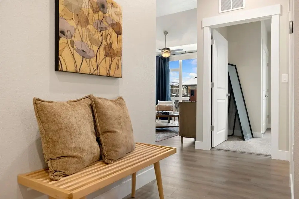 The Landmark 2 King Beds, Garage & Fireplace