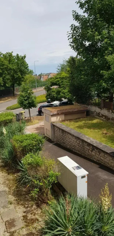 Studio de 12m² agréable calme proche CHU