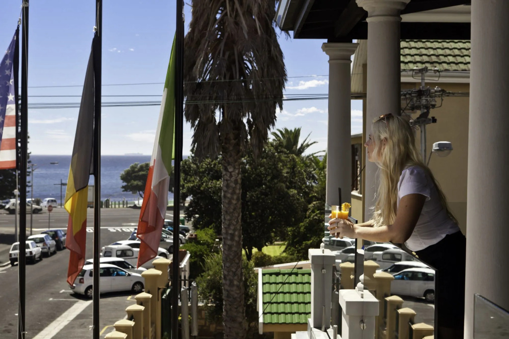 Hotel on the Promenade
