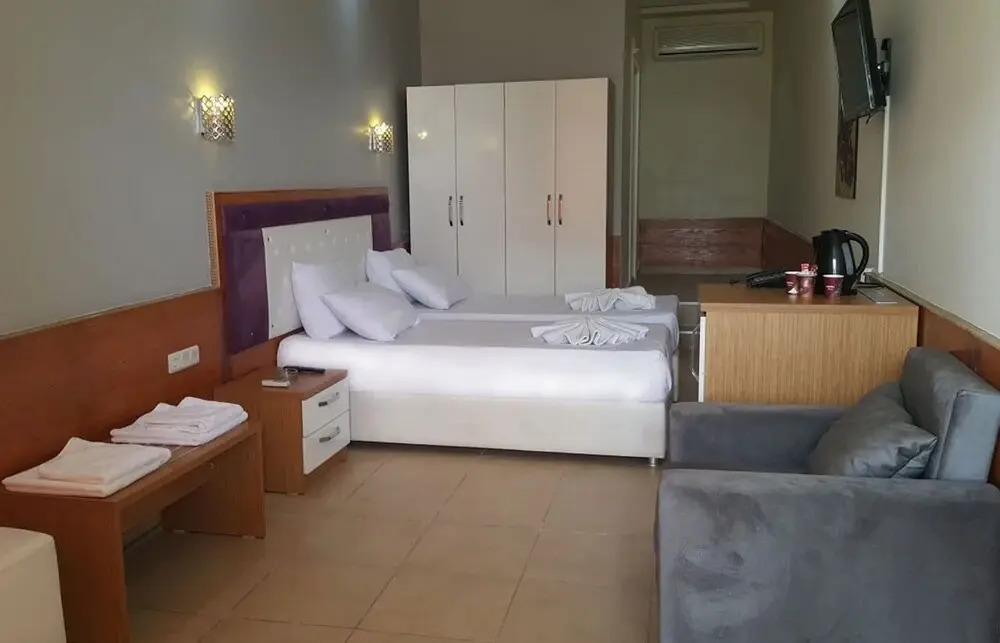 Sunrise Hotel