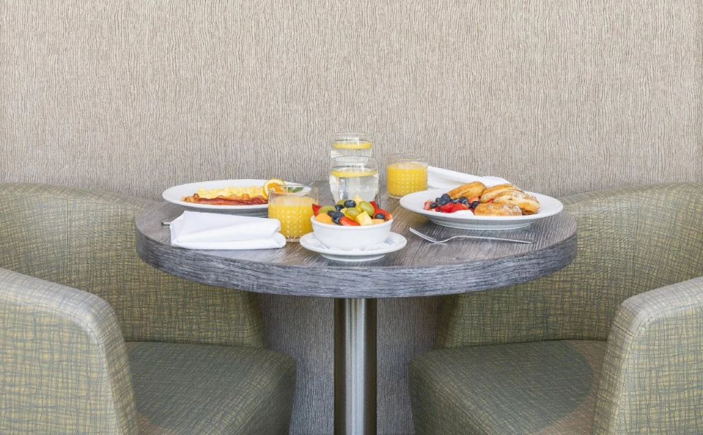 Holiday Inn Santa Ana-Orange Co Arpt by IHG