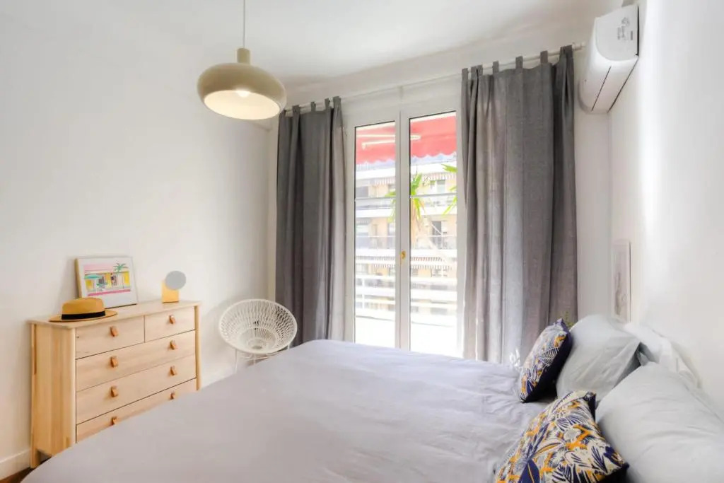 #29 Suite Gambetta AC Sea view 2 bedrooms 1min Walk to Promenade & Sea