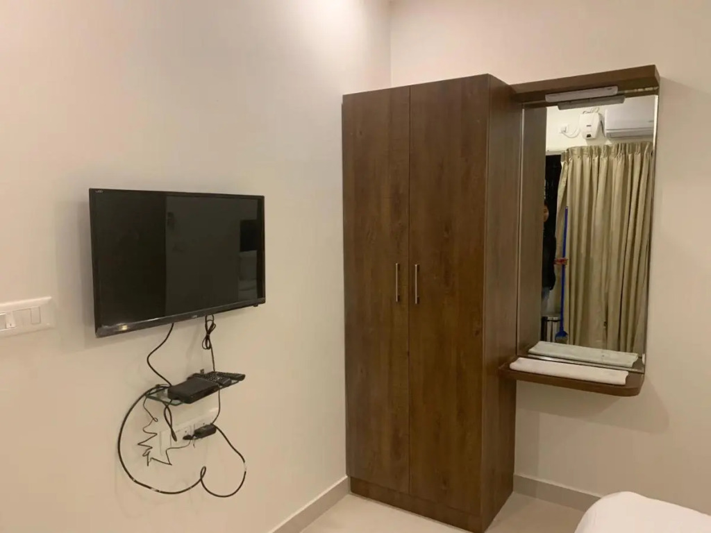 JN Guestline