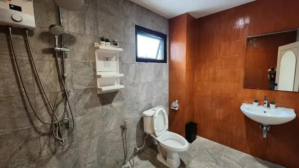 Krung Boutique Hotel