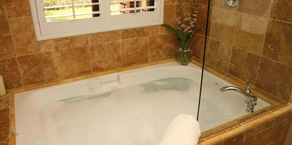 Brewery Gulch Inn & Spa