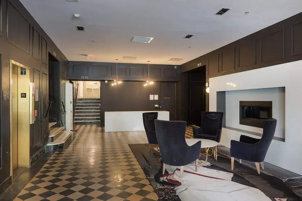 Comfy MW Apts with Gym & WD by Zencity