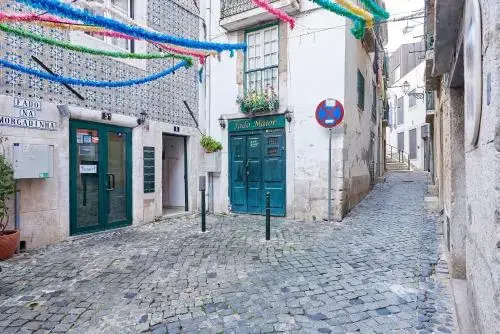 Lisbon Boutique Alfama with Patio 3
