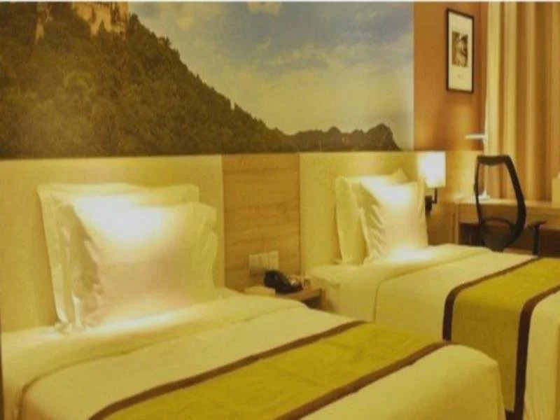 Taiyuan Economic Development Area Atour Hotel