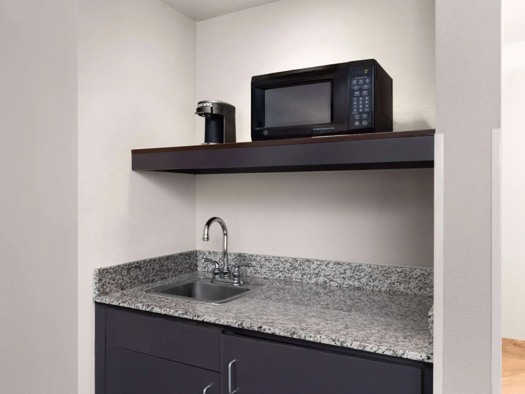 La Quinta by Wyndham Santa Clarita - Valencia