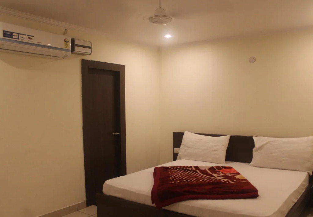 Hotel Surya