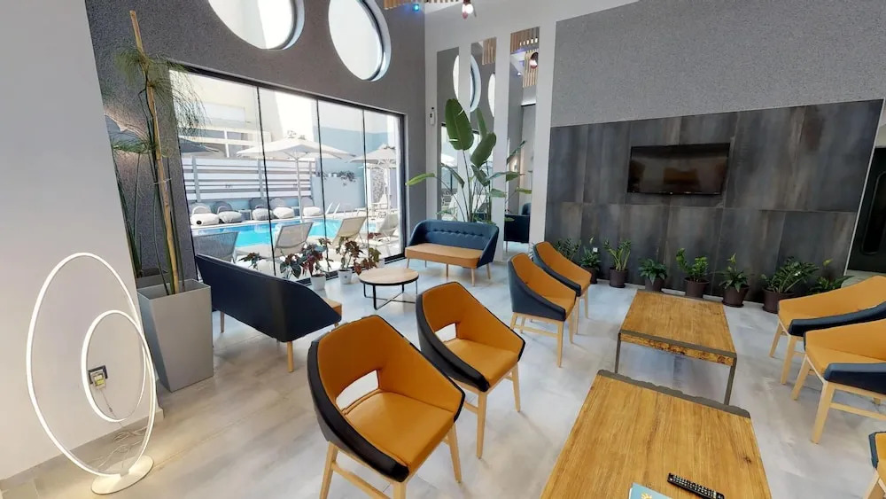 Medusa Apartments