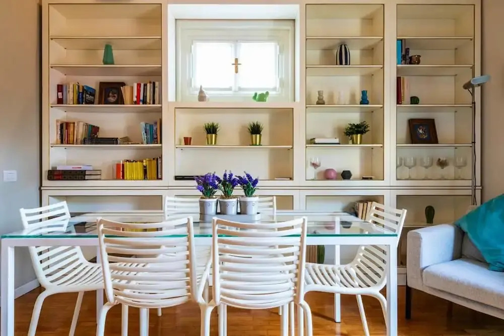 Classy Milanese Stay near Sforza Castle