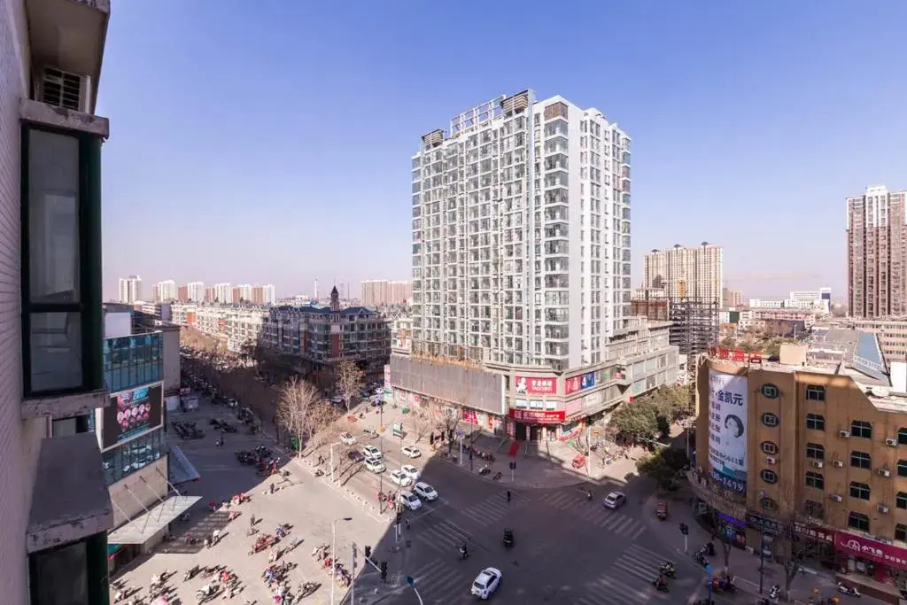 Zhengzhou Shangjie·Near Wuyun Mountain· Locals Apartment 00144970