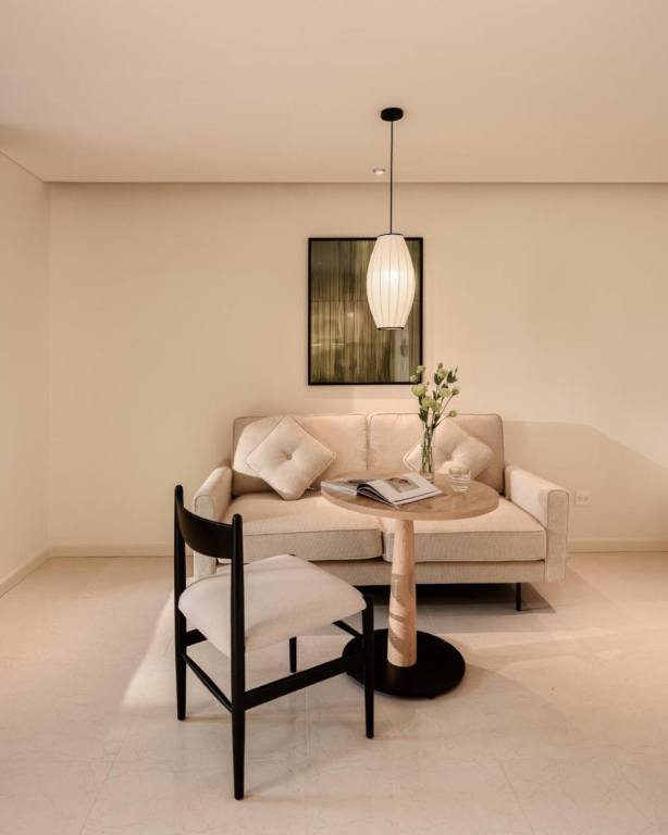Golden Sands Service Apartment