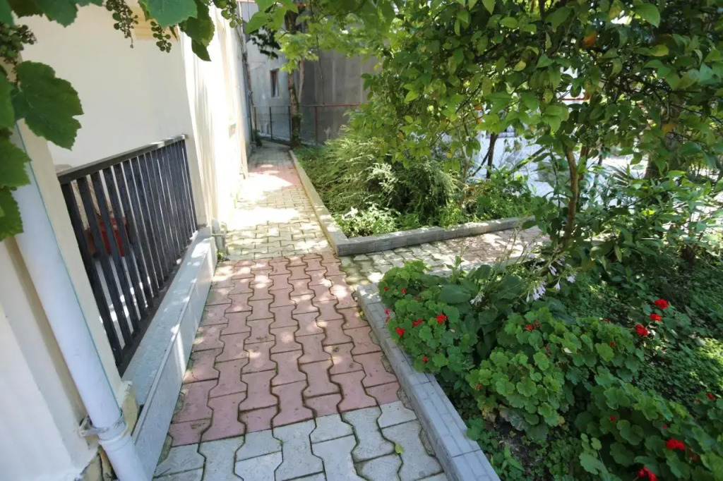 Talos Guest House