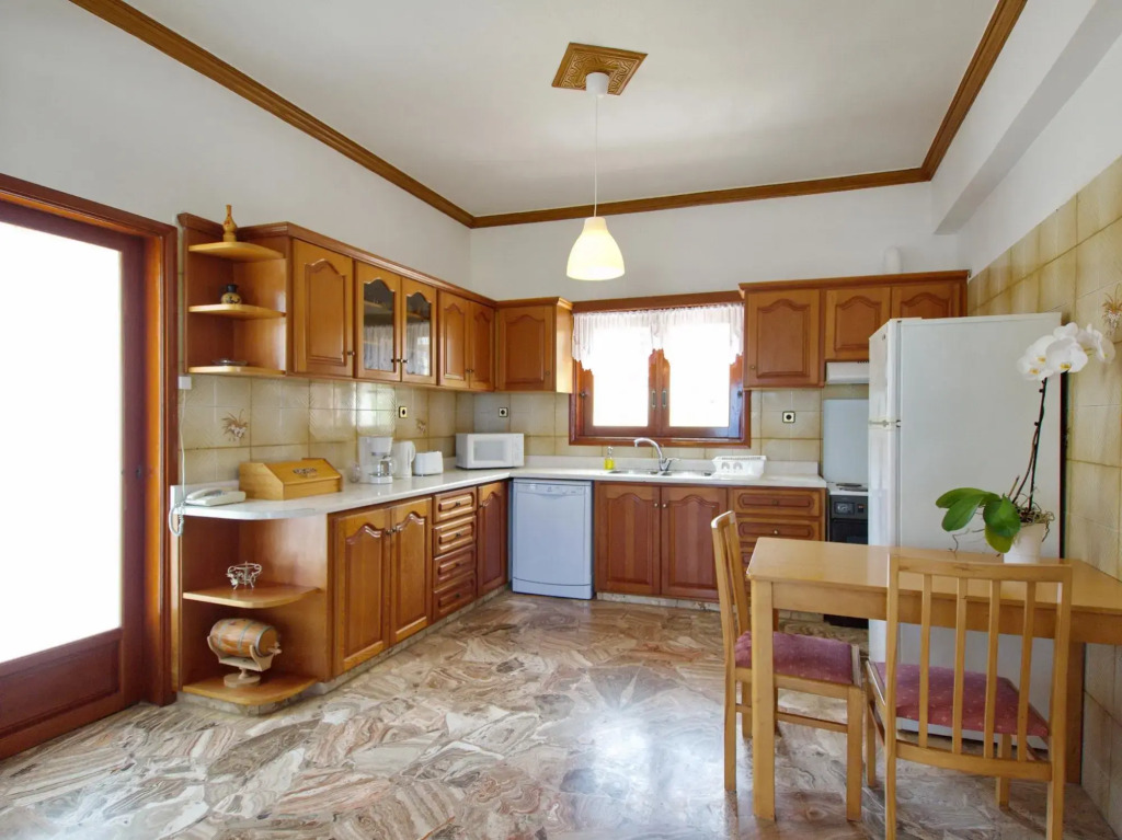Rouladina Apt 1 in Stalos